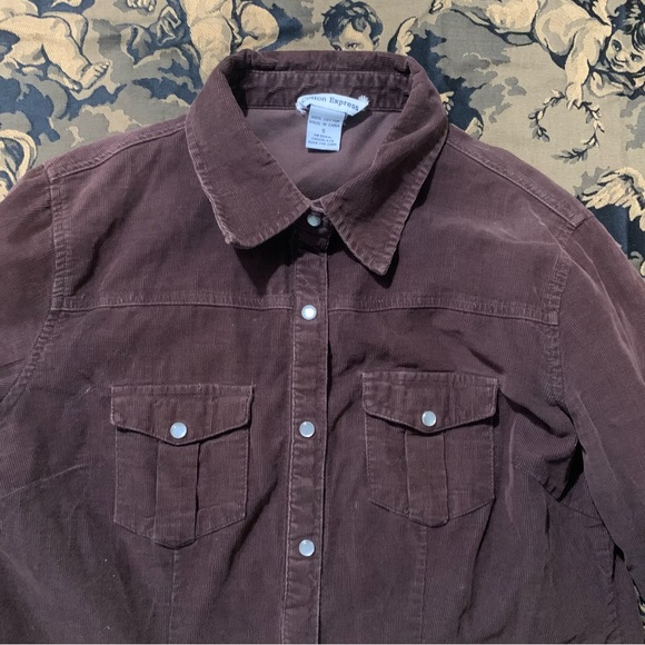Last call! Vtg express lightweight chocolate brown corduroy western crop shirt - Picture 10 of 10